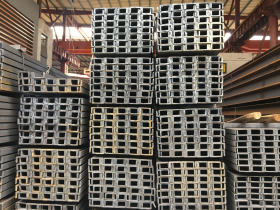 厂家专业生产q235槽钢 现货供应镀锌钢槽 热镀锌钢槽型材批发