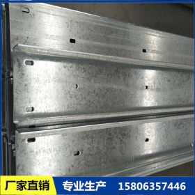 山东厂家采用进口设备生产优质镀锌檩条C型钢异型钢