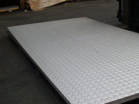 304不锈钢花纹板防滑现货不锈钢板耐腐蚀不生锈