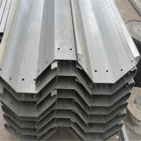 不锈钢天沟加工订制，304-316L等材质，不锈钢天沟，按图纸加工
