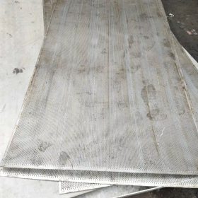 天津不锈钢板冲孔加工，不锈钢筛网批发，天津不锈钢板激光切割