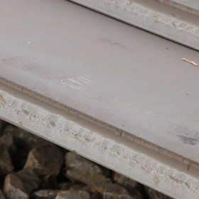 山东泰安供应中厚板 Q235B材质优质中板 专业切割打孔 保材质性能