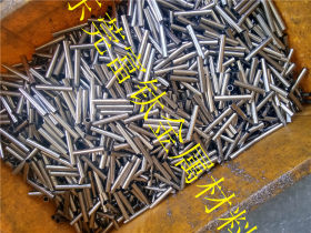 201不锈钢装饰管 7*1 6*1 304不锈钢方管 不锈钢防滑管 冲孔管