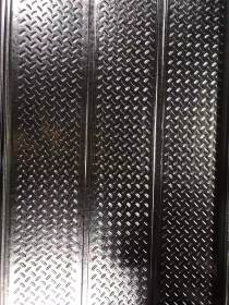 扁豆4mm厚花纹钢板防滑钢板s550mc