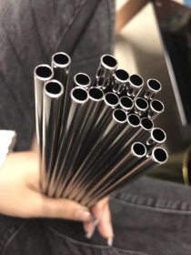 厂家 304不锈钢管 304抛光拉丝不锈钢装饰制品管材 201不锈钢圆管