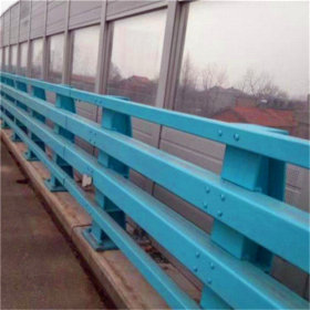 重庆大渡口 护栏 供应型材 三角钢 找乾鑫规格材质齐全三角架